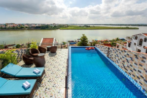Rockmouse Centre River Villa Hoi An